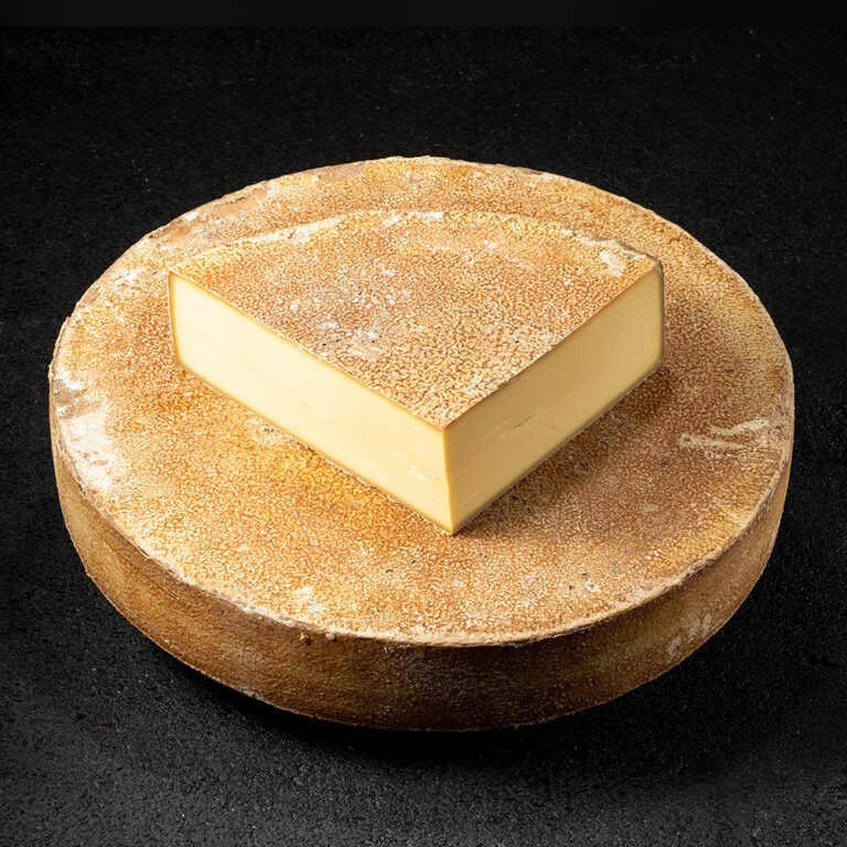 Bergkraft - 12 Monate lang gereifter Bergkäse aus Vorarlberg